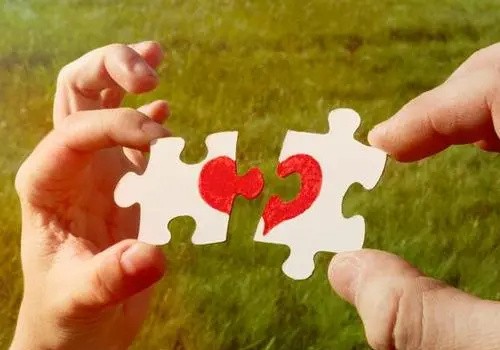 重慶婚外情取證：因結(jié)婚證對方姓名錯誤要求宣告婚姻無效法院是否應(yīng)該受理？